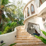 Xanadu Villas Retreat 2pax