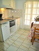 Apartments Maria With Amazing Pool - Agios Gordios Beach