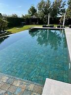 Fantastic Villa With Private Pool - Luxury Holidays on Private Island 
