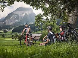 Kaiserhaus Harald Astner Ebbs Studio 2