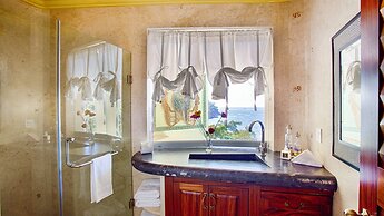 Beach Frontage Armonia Villa With Stunning Views