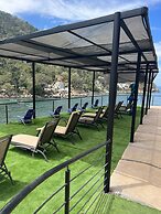 Beach Frontage Armonia Villa With Stunning Views