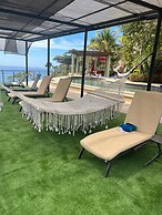 Beach Frontage Armonia Villa With Stunning Views