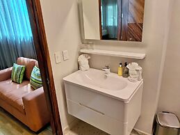 Beach Frontage Armonia Villa With Stunning Views