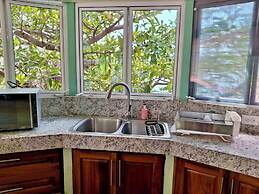 Beach Frontage Armonia Villa With Stunning Views