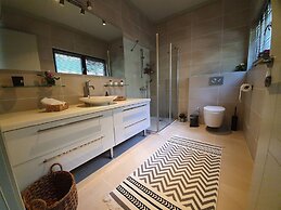 Olympos Mountain Lodge