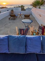 Beach House With Seaview