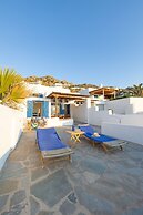 Beach House With Seaview