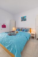 Beach House With Seaview