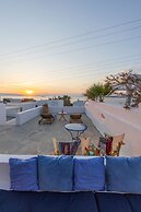 Beach House With Seaview