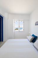 Beach House With Seaview