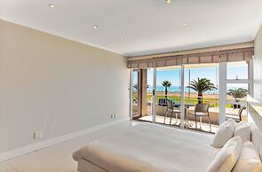 First Floor Apartment With Beautiful sea View