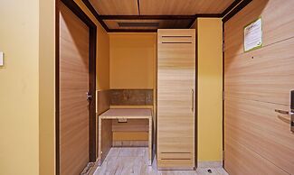 Treebo Fourth Avenue