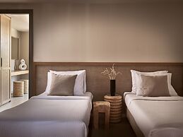 Alamis Hotel & Apartments