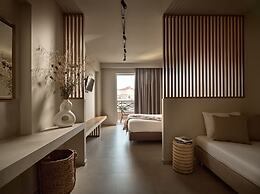 Alamis Hotel & Apartments