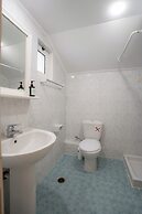 Alamis Hotel & Apartments