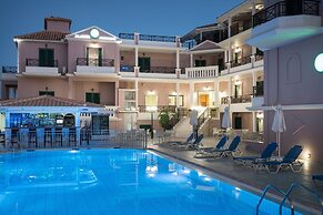 Alamis Hotel & Apartments