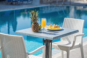 Alamis Hotel & Apartments