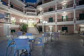 Alamis Hotel & Apartments
