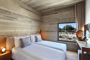 Minthis Resort