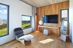 Minthis Resort