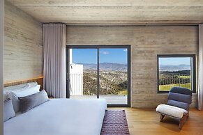 Minthis Resort