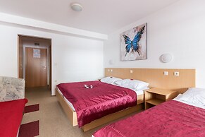 Hotel Center