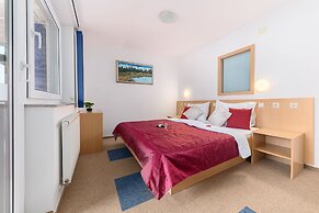 Hotel Center