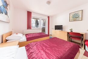 Hotel Center
