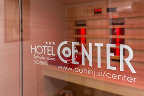 Hotel Center
