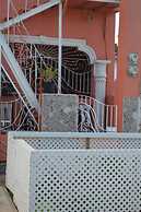 Immaculate 2-bed House in Greater Portmore