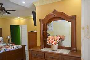 Immaculate 2-bed House in Greater Portmore