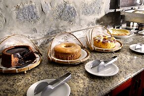 Pousada Flor De Penedo