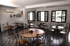 Pousada Flor De Penedo