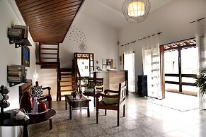 Pousada Flor De Penedo