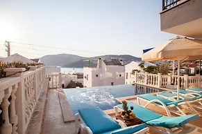 Charming 4-bed Villa in Kalkan Magnificent View