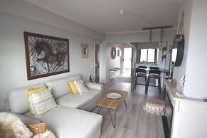 Sunny Ocean View Apartment With Swimming Pool