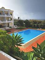 Sunny Ocean View Apartment With Swimming Pool