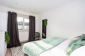 Hamlet Mews by Sorted Stay