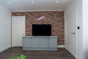 Hamlet Mews by Sorted Stay