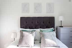 Hamlet Mews by Sorted Stay