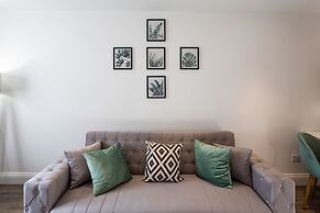 Hamlet Mews by Sorted Stay