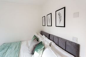 Hamlet Mews by Sorted Stay