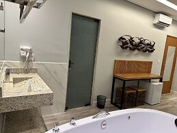 Pousada Maria Monteiro