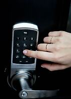 The Neighborhood Hotel - Grand Beach