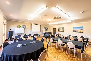 Parkes International Motor Inn