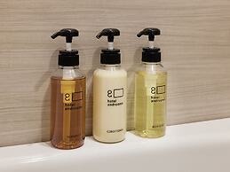 hotel androoms Naha Port