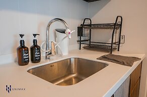 UNA Sunway Velocity by Unimax