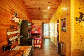 Bigfoot Lodge Room Two