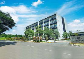 Le Premier Hotel Kota Deltamas